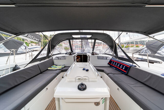 Oceanis 40.1 - 3 cab. First Touch